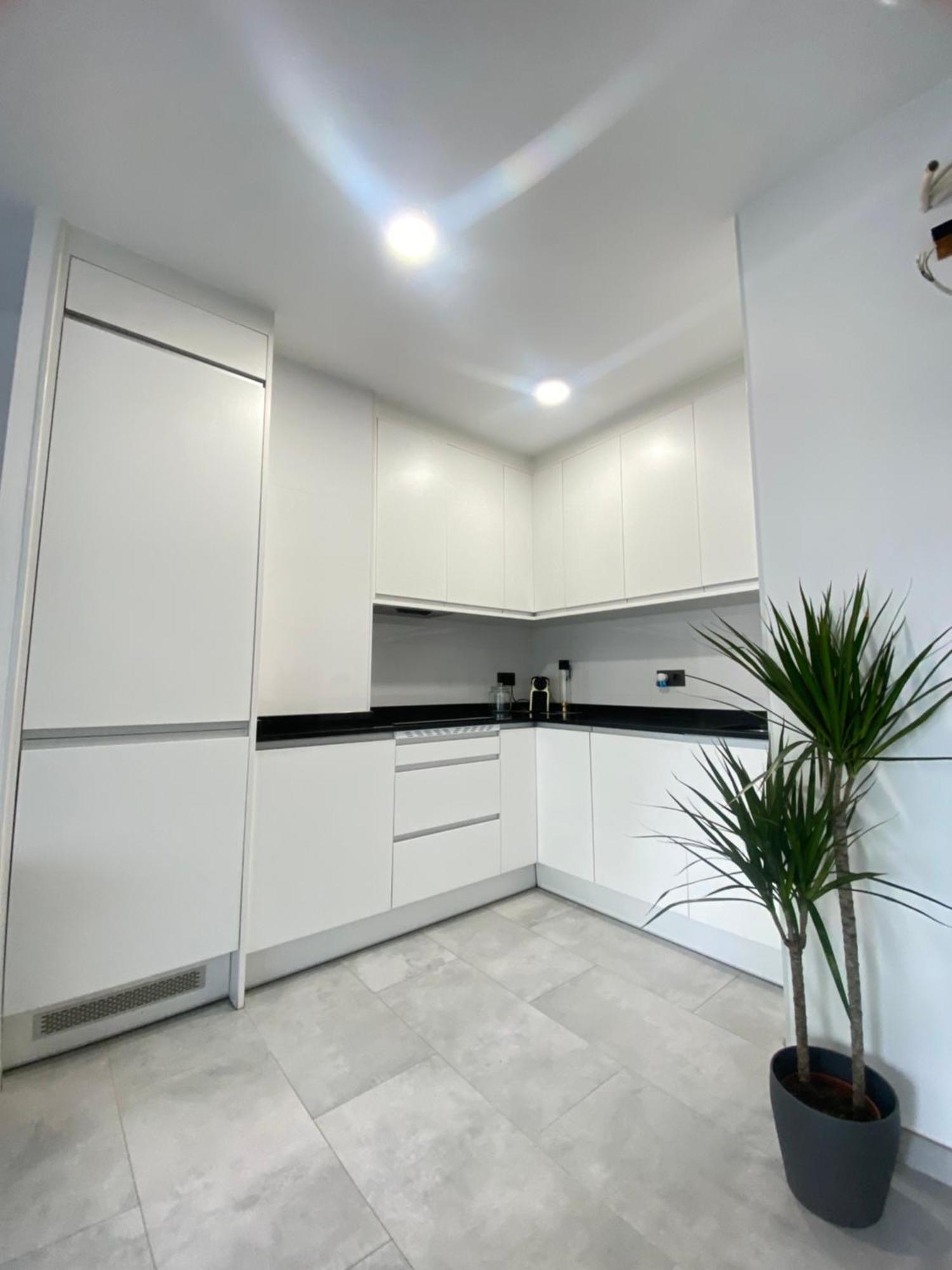 Appartement Centrico, Luminoso Y Equipado à Madrid Extérieur photo