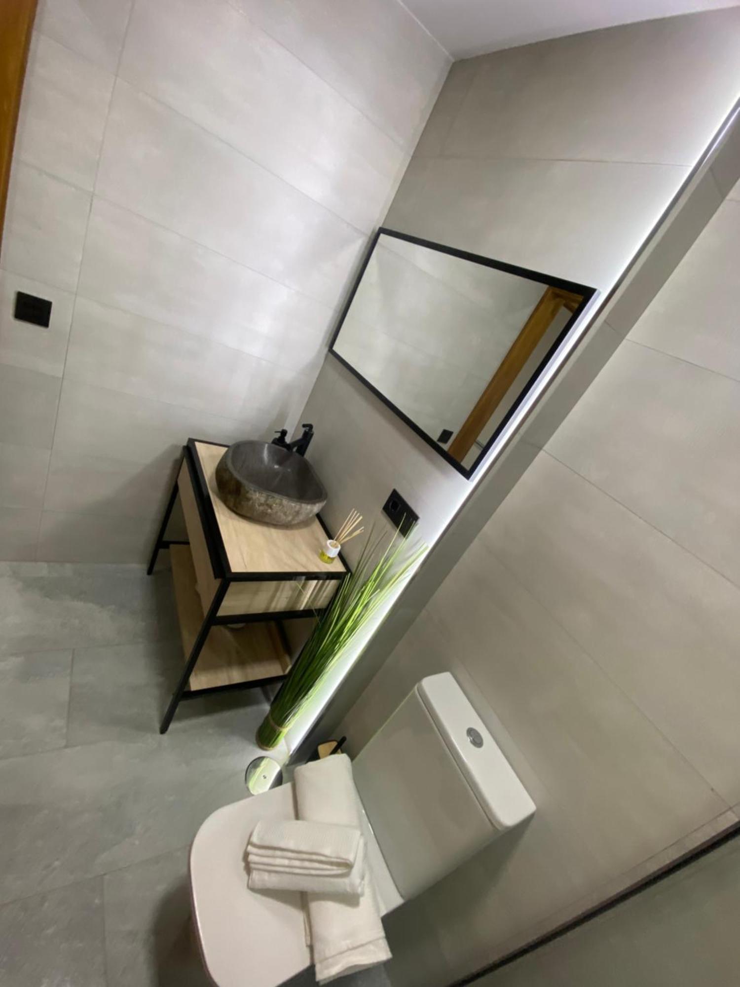 Appartement Centrico, Luminoso Y Equipado à Madrid Extérieur photo